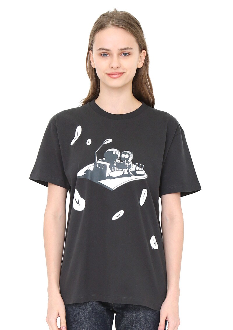 Tシャツ「タイムマシン」 - ドラえもん×グラニフのコラボアイテム