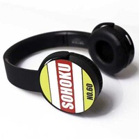 総北高校モデルのワイヤレスヘッドフォン。