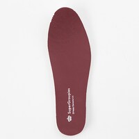 Valkyrieモデルのスニーカー。