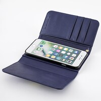 Knightsモデルのスマートフォンケース。