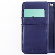 Knightsモデルのスマートフォンケース。