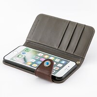 MaMモデルのスマートフォンケース。