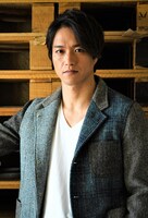 剛鬼役の新田健太。