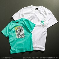 左からキッズ用Tシャツ、大人用Tシャツ。