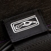 エレキギター用ギターバッグのケーブルホルダー部分。