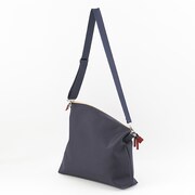 「CLANNAD」古河渚モデルのバッグ。