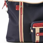 「CLANNAD」古河渚モデルのバッグ。