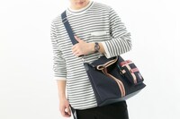 「CLANNAD」古河渚モデルのバッグ、使用イメージ。