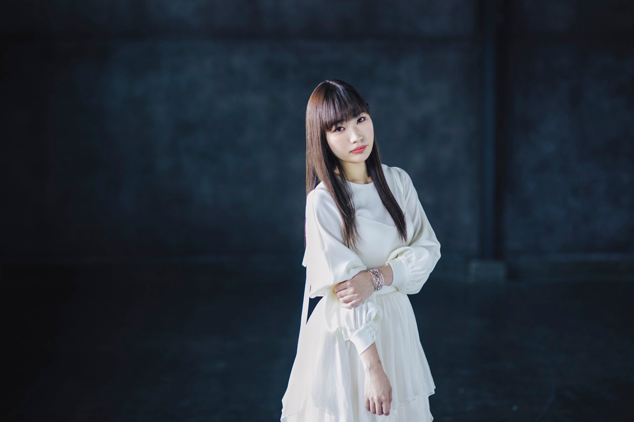 安月名莉子