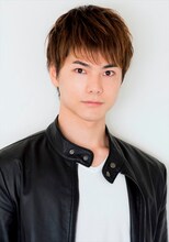 ザンデ役の滝川広大。