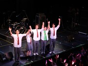 “小さな恋のうたバンド”のメンバー。左から眞栄田郷敦、山田杏奈、佐野勇斗、森永悠希、鈴木仁。