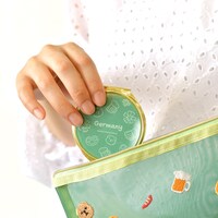 ドイツの￼ラメコンパクトミラー。