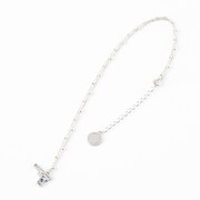 久慈悠モデルのネックレス。