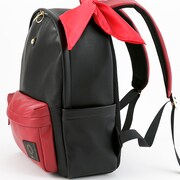 矢逆一稀モデルのバッグ。