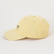 陣内燕太モデルのキャップ。