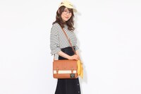 陣内燕太モデルアイテムの着用イメージ。