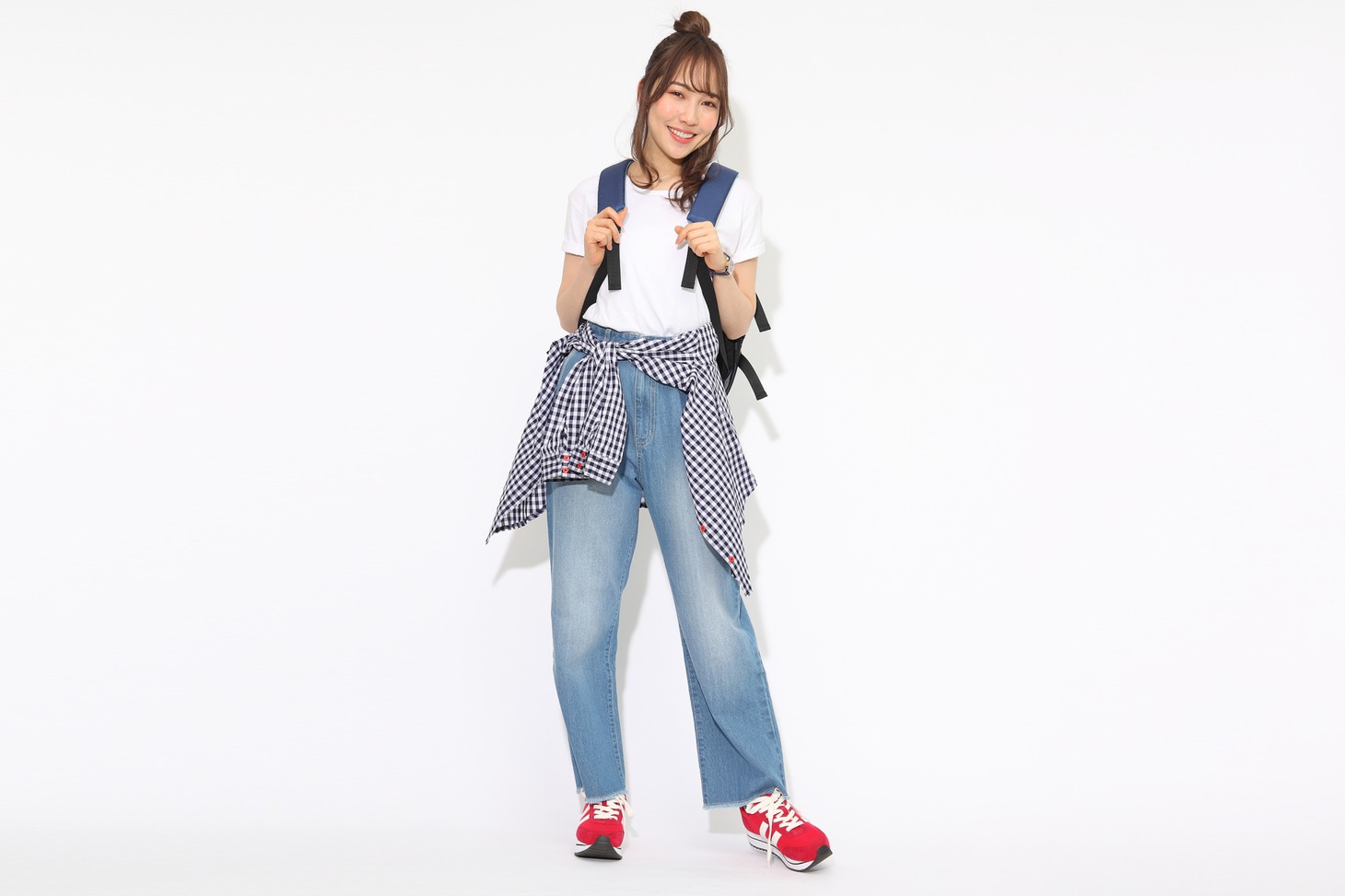 久慈悠モデルアイテムの着用イメージ。