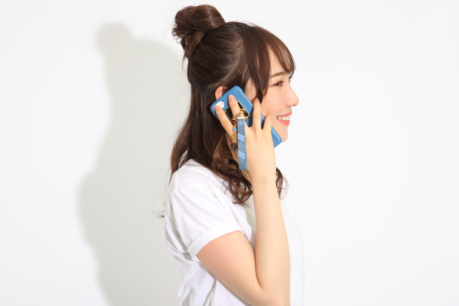 久慈悠モデルアイテムの着用イメージ。