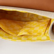 陣内燕太モデルのバッグ。