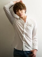 雷遊役のTakuya。