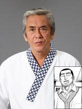 寺島進扮する上妻潔。
