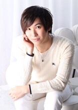 ヘイゼル＝グロース役の法月康平。