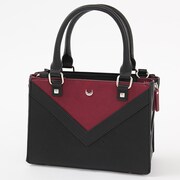 沙悟浄モデルのバッグ。