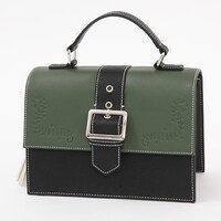 猪八戒モデルのバッグ。