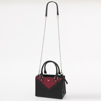 沙悟浄モデルのバッグ。