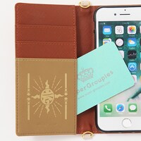 孫悟空モデルのスマートフォンケース。