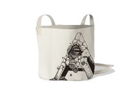 「小型のポーチ」