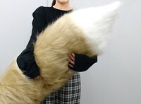 ほぼ等身大で再現された「仙狐さんのしっぽ」。