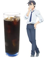 ブルーキュラソーシロップとコーヒーで作る「中野」ドリンク。