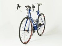 ドラマ「弱虫ペダル」で木村達成演じる今泉俊輔が使用したロードバイク。