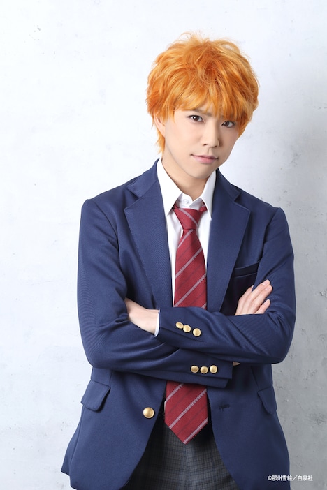 北乃颯希扮する坂口栄也。