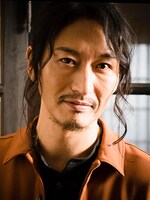 ギルベルト・F・アルトシュタイン役の萩野崇。