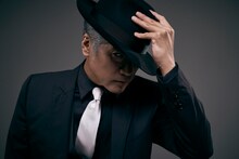 吉川晃司のグラビアより。