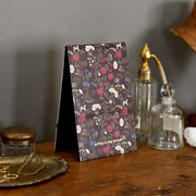 スタンドミラー使用イメージ。