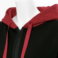 切島鋭児郎モデルのルームパーカー。