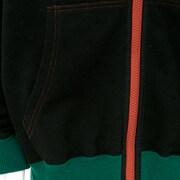 爆豪勝己モデルのルームパーカー。