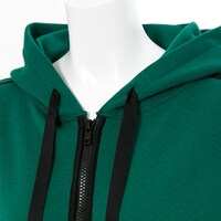 緑谷出久モデルのルームパーカー。