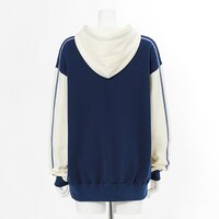 轟焦凍モデルのルームパーカー。