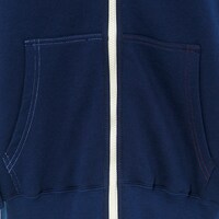 轟焦凍モデルのルームパーカー。