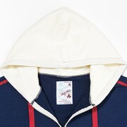 轟焦凍モデルのルームパーカー。