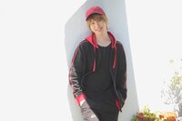 切島鋭児郎モデルの着用イメージ。