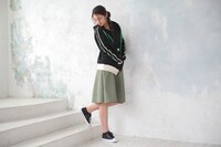 蛙吹梅雨モデルの着用イメージ。