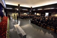 式典の様子。(c)「モンキー・パンチ先生を偲ぶ会」実行委員会