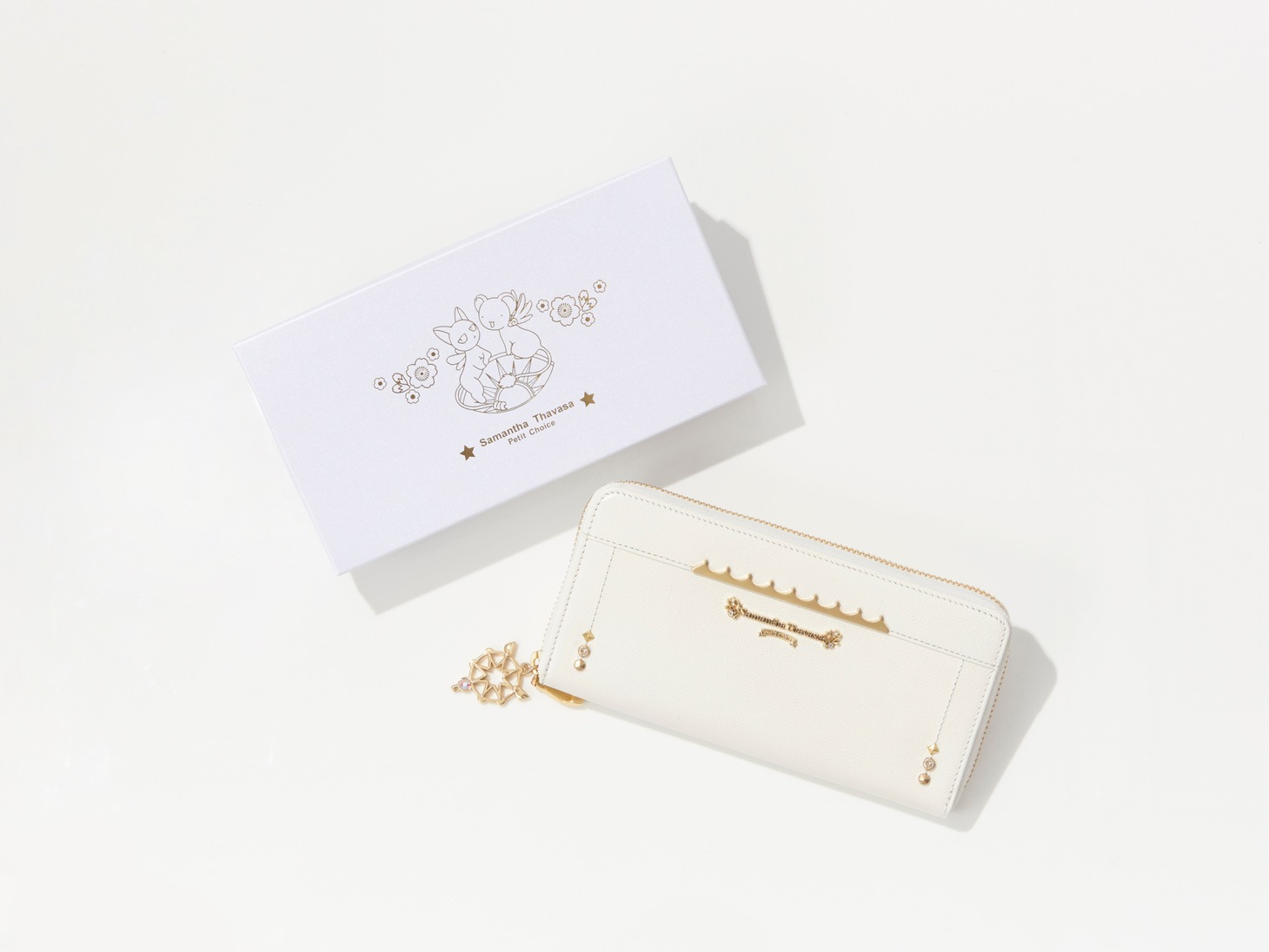 「長財布 限定BOX付」。「カードキャプターさくら展－魔法にかけられた美術館－」のミュージアムショップでのみ販売。