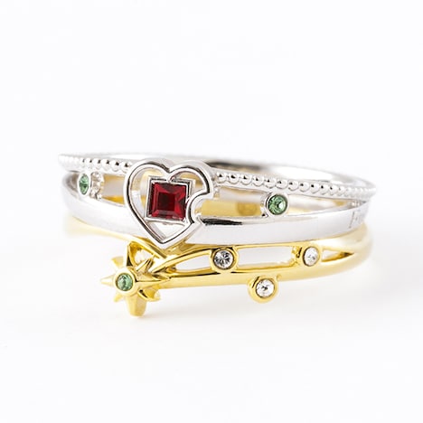 上から真武モデル、玲央モデルのリング。