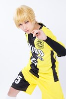 秋葉友佑扮する朝利マーチス淳。